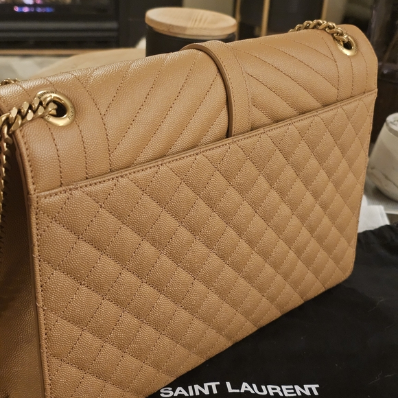 Saint Laurent Tan Quilted Leather Bag - Picture 10 of 16